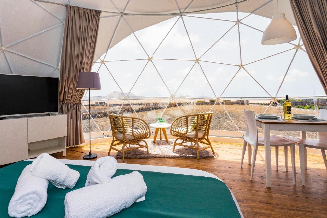 Отель Eslanzarote Eco Dome Experience Тегисе Экстерьер фото