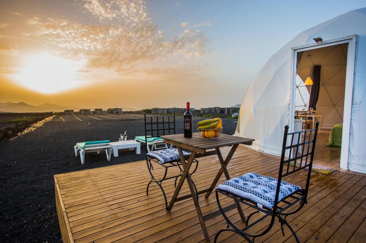 Отель Eslanzarote Eco Dome Experience Тегисе Экстерьер фото